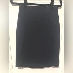 Club Monaco dark denim skirt, size 2 (runs full)